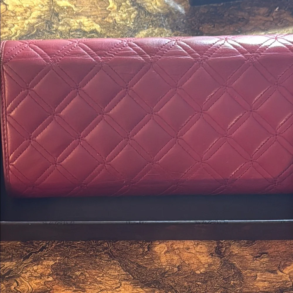 MCM Red Quilted Leather Wallet LIKE NEW NO CALLOUTS - Picture 12 of 15
